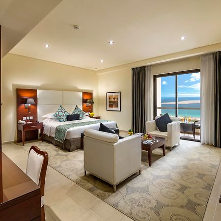 Delta Hotels By Marriott Jumeirah Beach, Dubai Exterior photo
